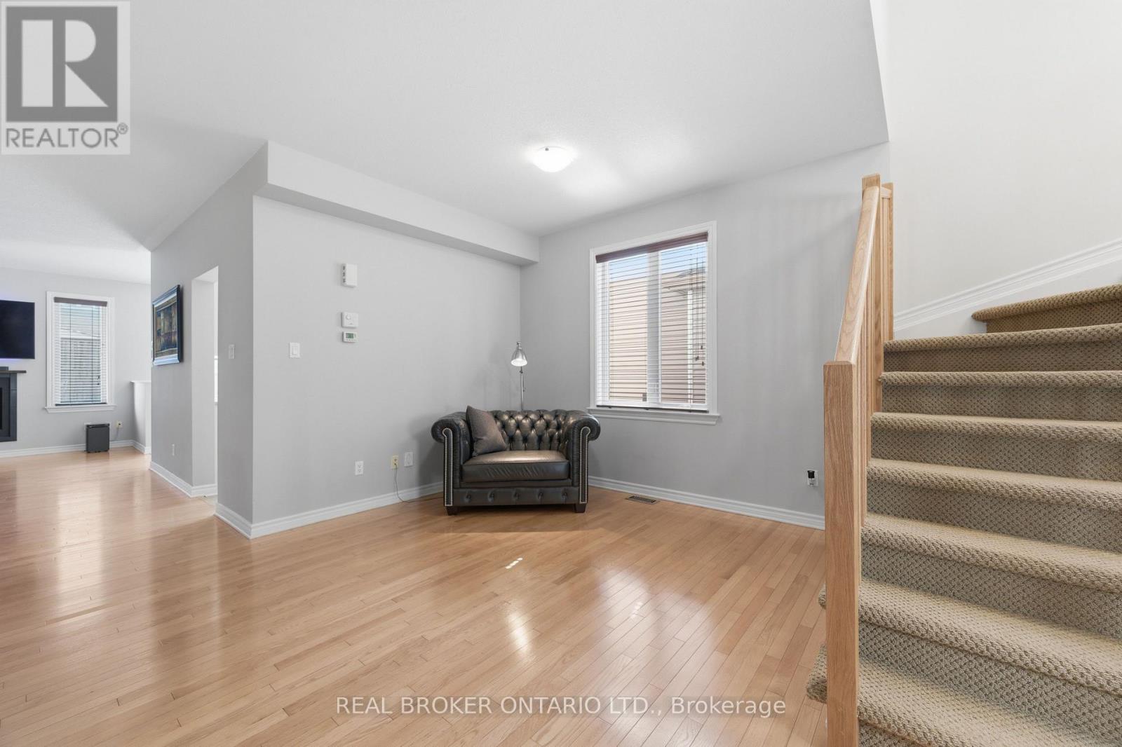 417 Stalwart Crescent, Ottawa, Ontario  K1T 0H2 - Photo 10 - X13027106