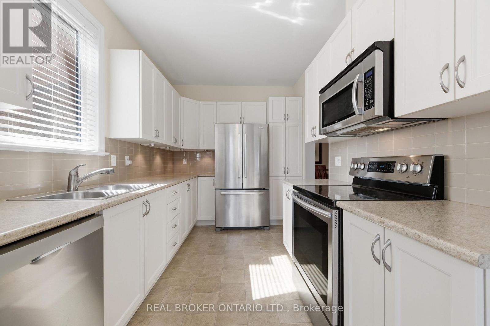 417 Stalwart Crescent, Ottawa, Ontario  K1T 0H2 - Photo 17 - X13027106