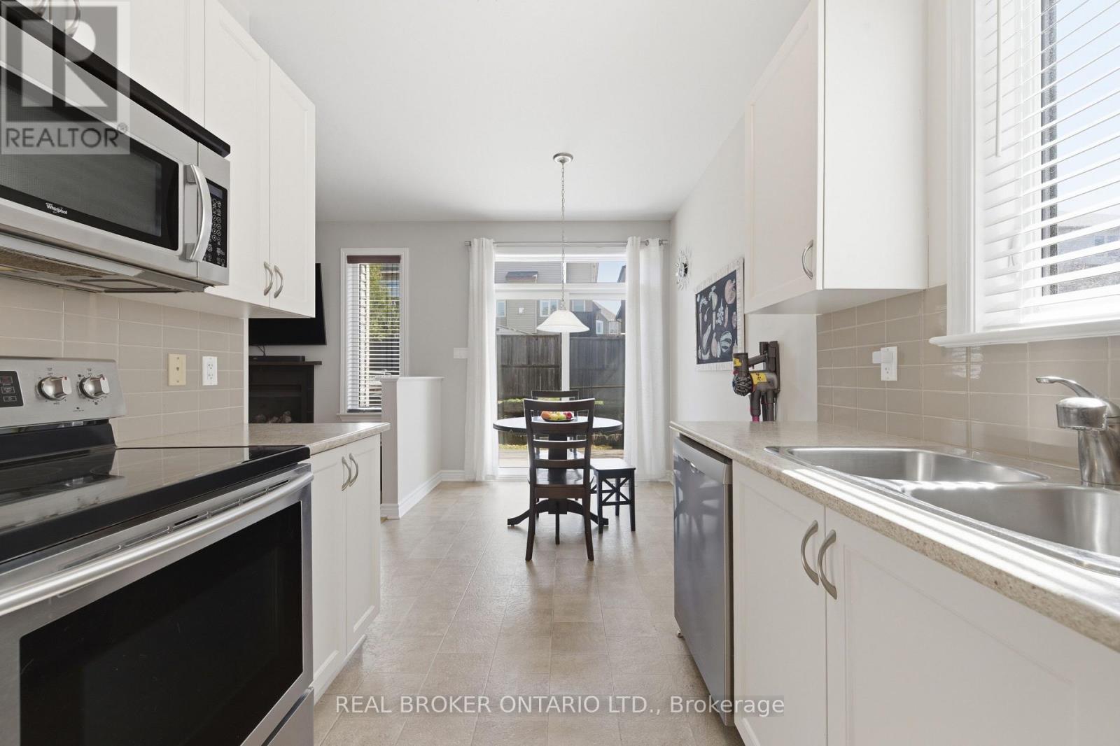 417 Stalwart Crescent, Ottawa, Ontario  K1T 0H2 - Photo 18 - X13027106