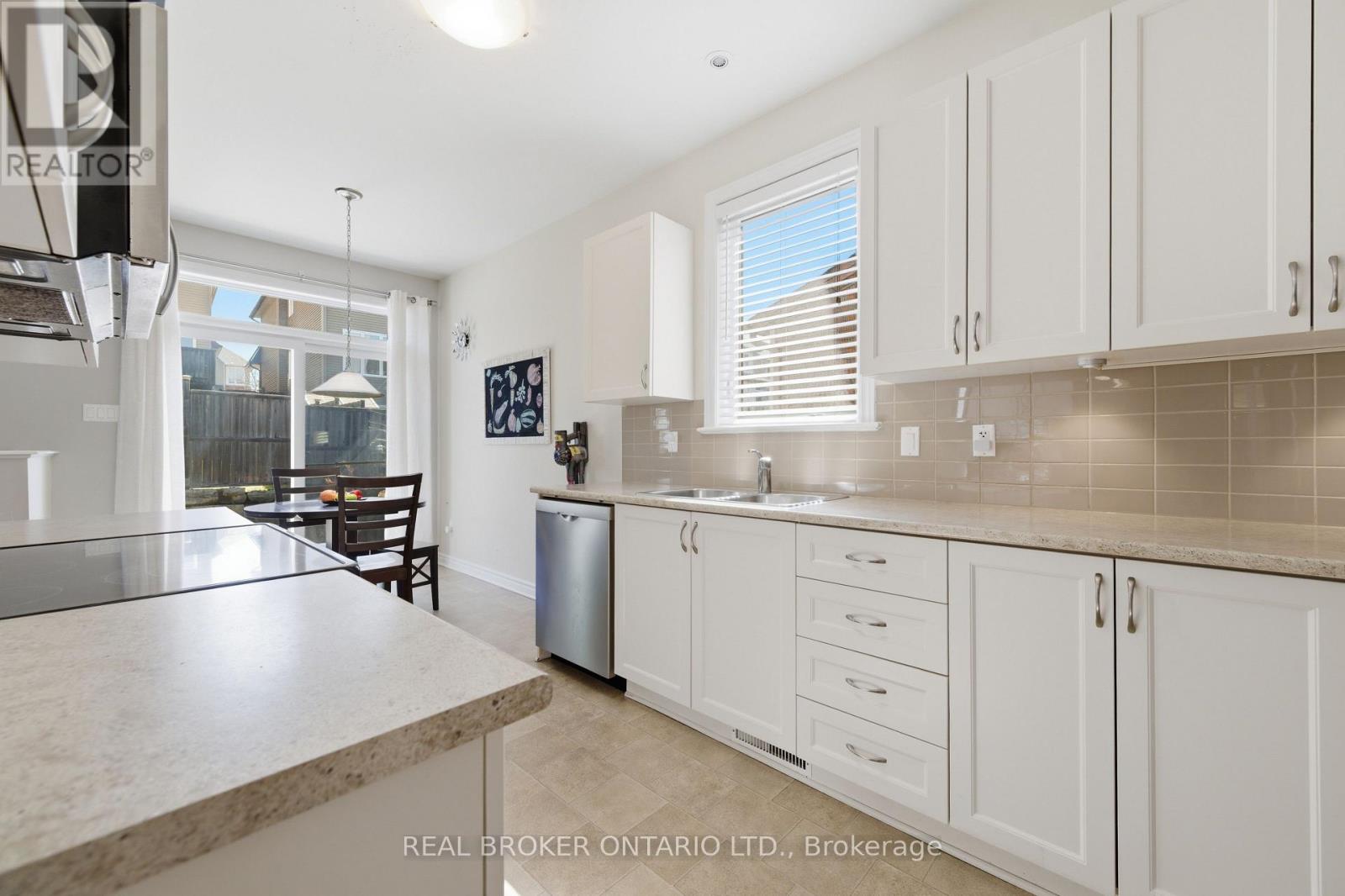 417 Stalwart Crescent, Ottawa, Ontario  K1T 0H2 - Photo 19 - X13027106