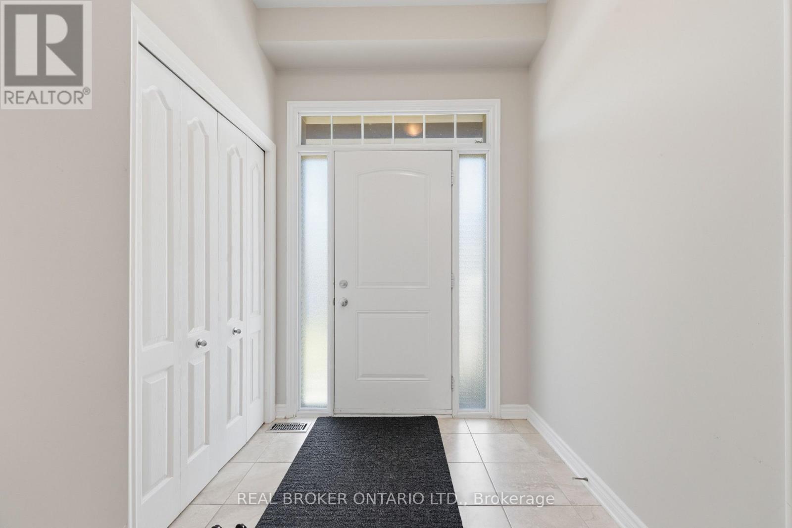 417 Stalwart Crescent, Ottawa, Ontario  K1T 0H2 - Photo 2 - X13027106