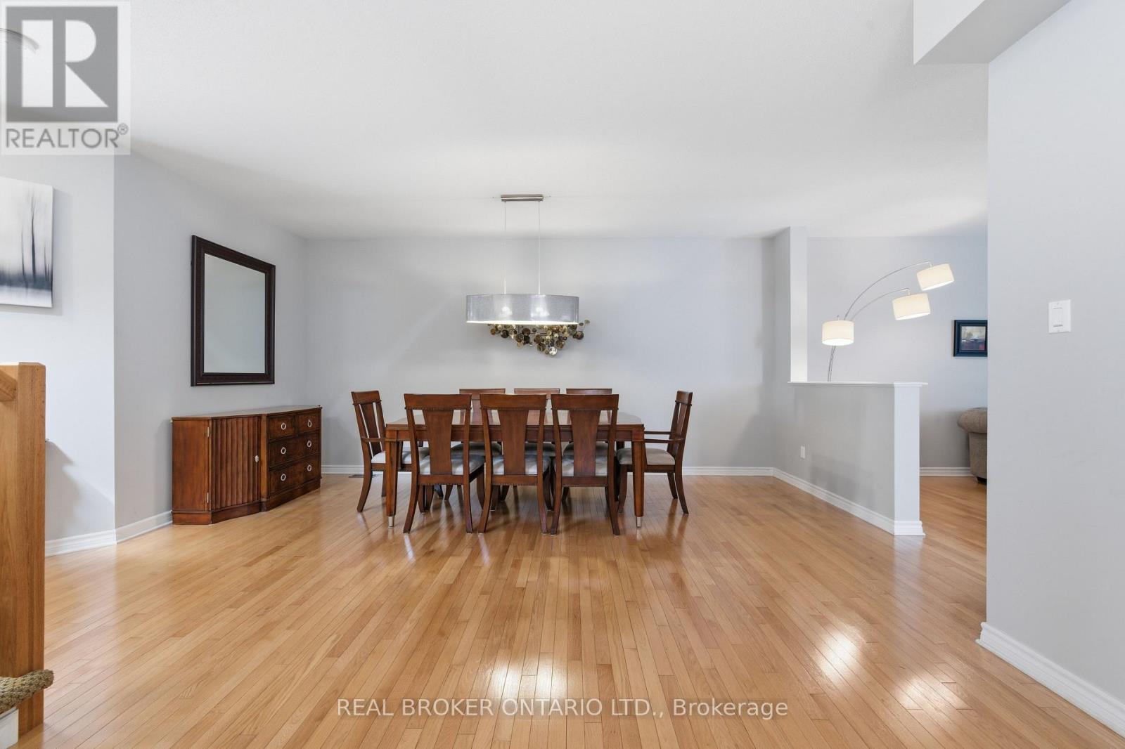 417 Stalwart Crescent, Ottawa, Ontario  K1T 0H2 - Photo 7 - X13027106