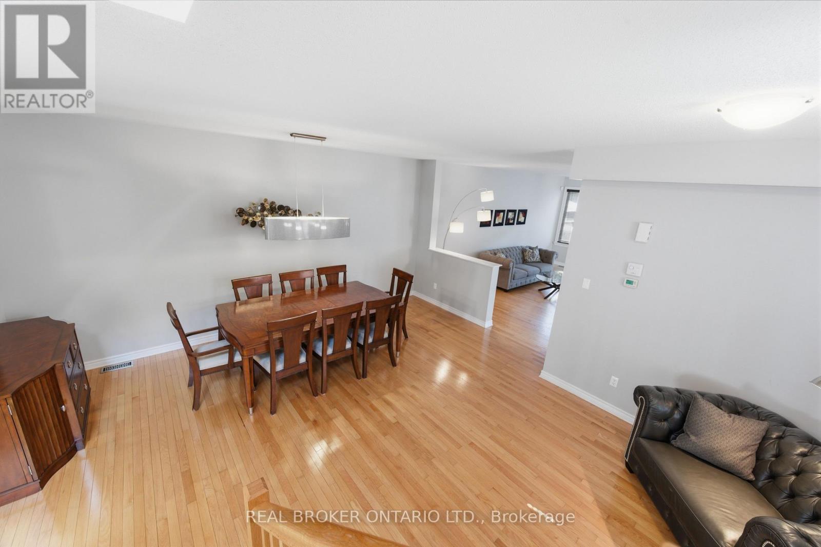 417 Stalwart Crescent, Ottawa, Ontario  K1T 0H2 - Photo 9 - X13027106