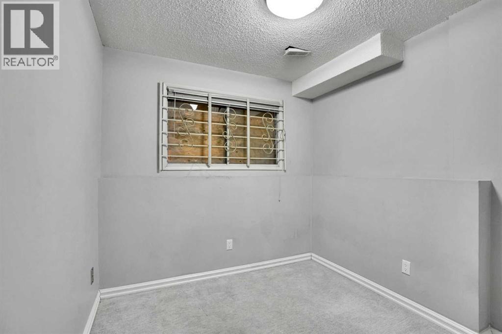 D, 903 44 Street SE, Calgary, Alberta  T2A 5K7 - Photo 16 - A2292053