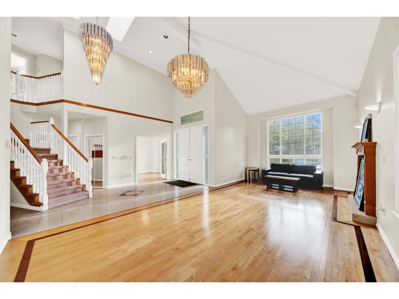 6748 Chateau Court, Delta, British Columbia  V4E 3M7 - Photo 3 - R3113415