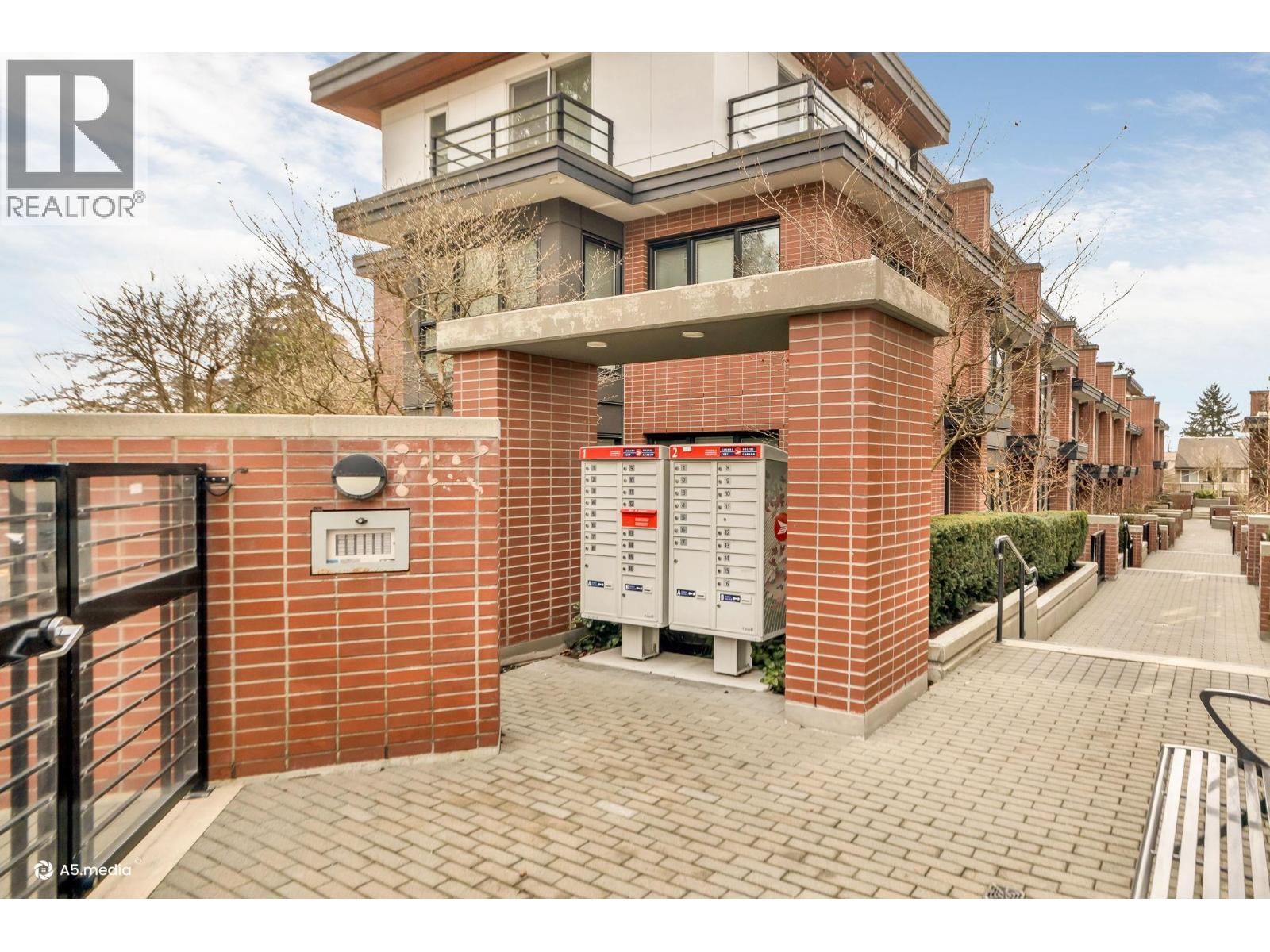 5 338 W 64 Avenue, Vancouver, British Columbia  V5X 2L9 - Photo 3 - R3113866