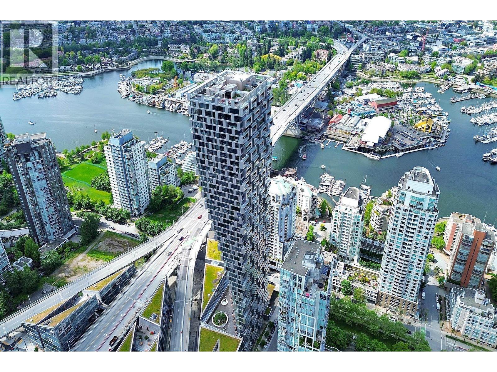 2306 1480 Howe Street, Vancouver, British Columbia  V6Z 0G5 - Photo 1 - R3113806