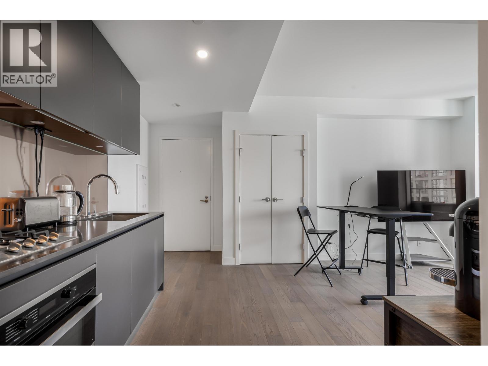 2306 1480 Howe Street, Vancouver, British Columbia  V6Z 0G5 - Photo 9 - R3113806