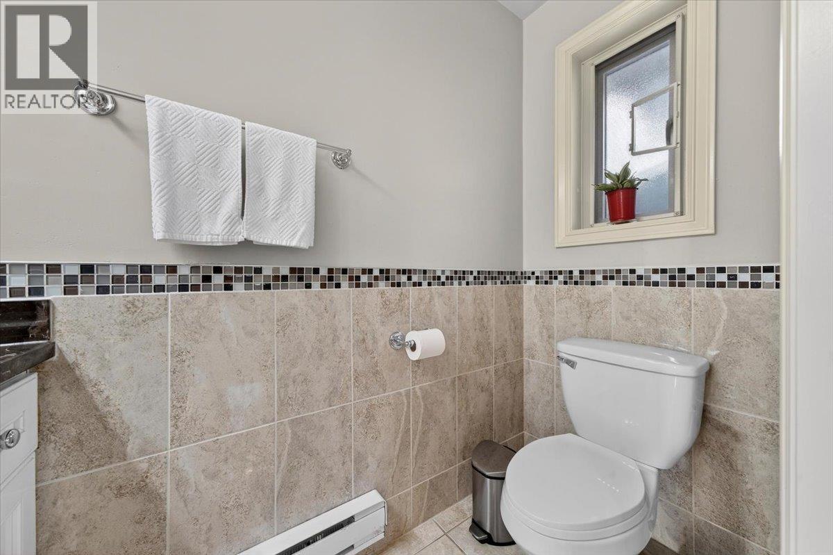 7012 Griffiths Avenue, Burnaby, British Columbia  V5E 0B2 - Photo 24 - R3114037