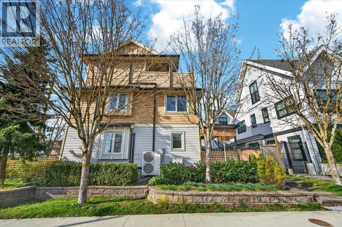 7012 Griffiths Avenue, Burnaby, British Columbia  V5E 0B2 - Photo 34 - R3114037