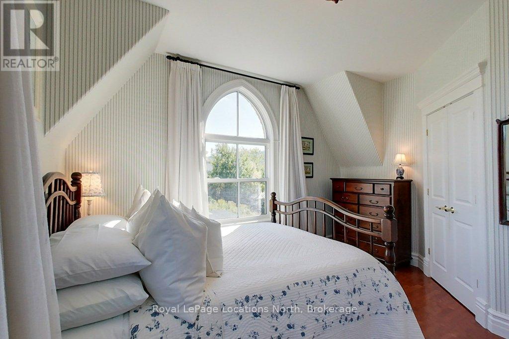 202 Snowbridge Way, Blue Mountains, Ontario  L9Y 0V1 - Photo 19 - X12876606