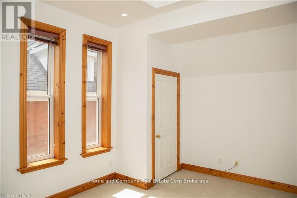 47 Church Street, Stratford, Ontario  N5A 2P9 - Photo 16 - X13026262