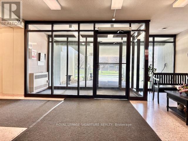 112 - 70 Old Sheppard Avenue, Toronto, Ontario  M2J 3L6 - Photo 4 - C13020302