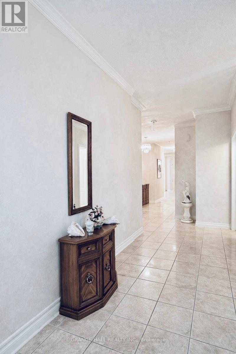 203 Starling Boulevard, Vaughan, Ontario  L4H 3J4 - Photo 3 - N13023726