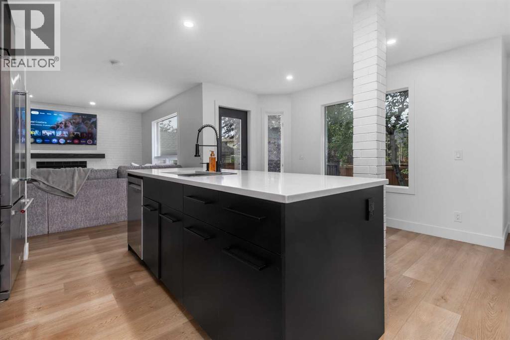 129 Sundown Place Se, Calgary, Alberta  T2X 3B7 - Photo 15 - A2299941