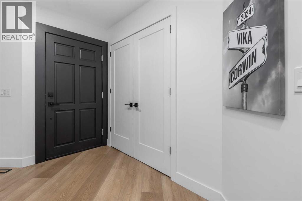 129 Sundown Place Se, Calgary, Alberta  T2X 3B7 - Photo 4 - A2299941