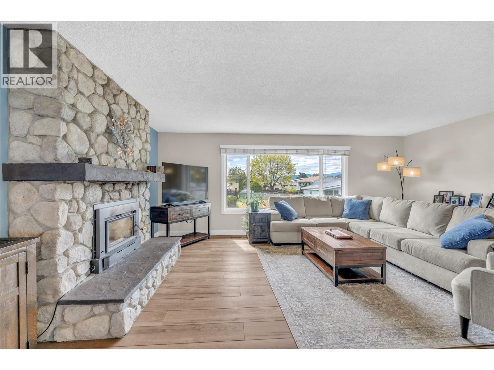 189 Mcculloch Drive, Penticton, British Columbia  V2A 3P6 - Photo 7 - 10383689