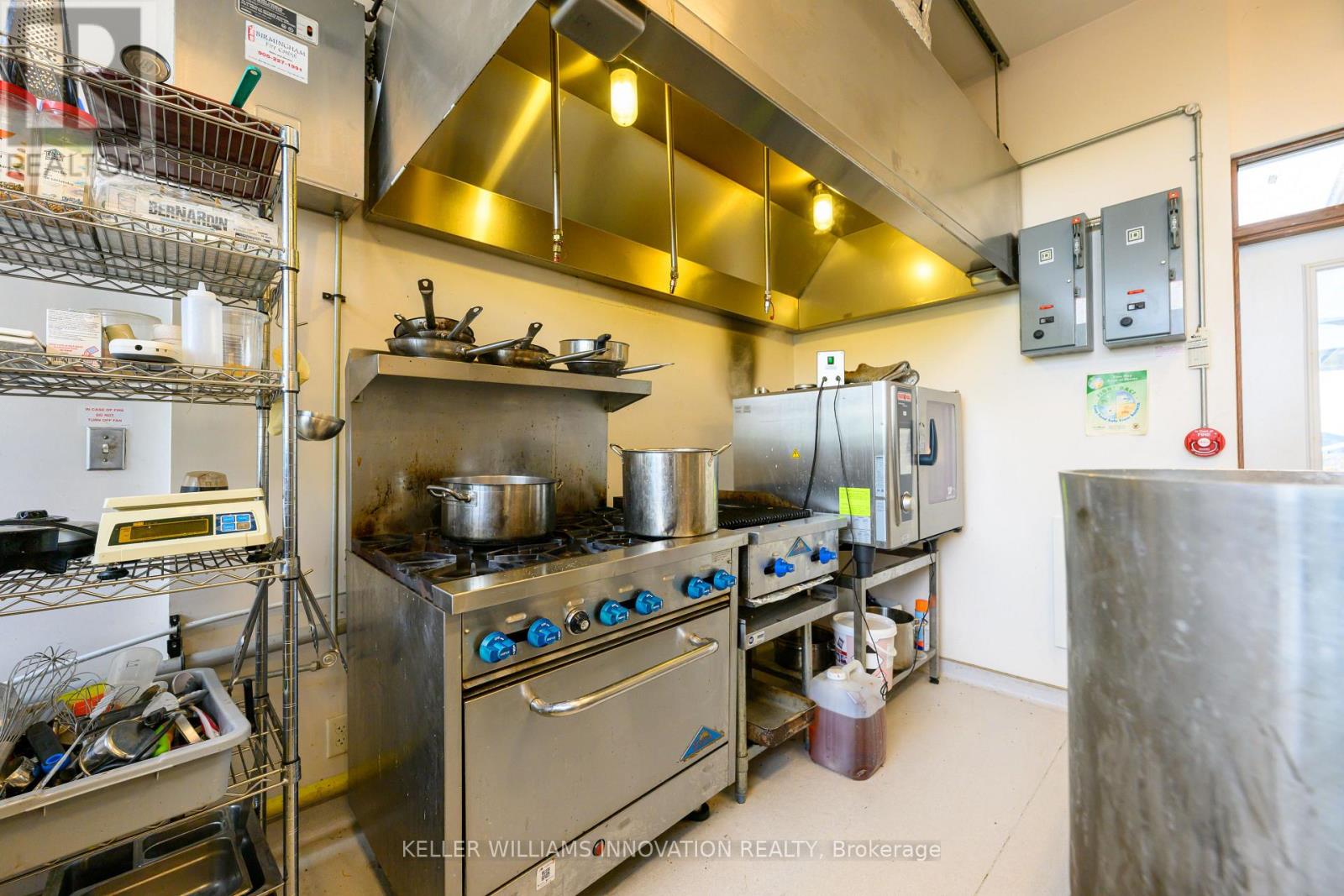 3749 Walker Road, Lincoln, Ontario  L0R 1B2 - Photo 39 - X12270980