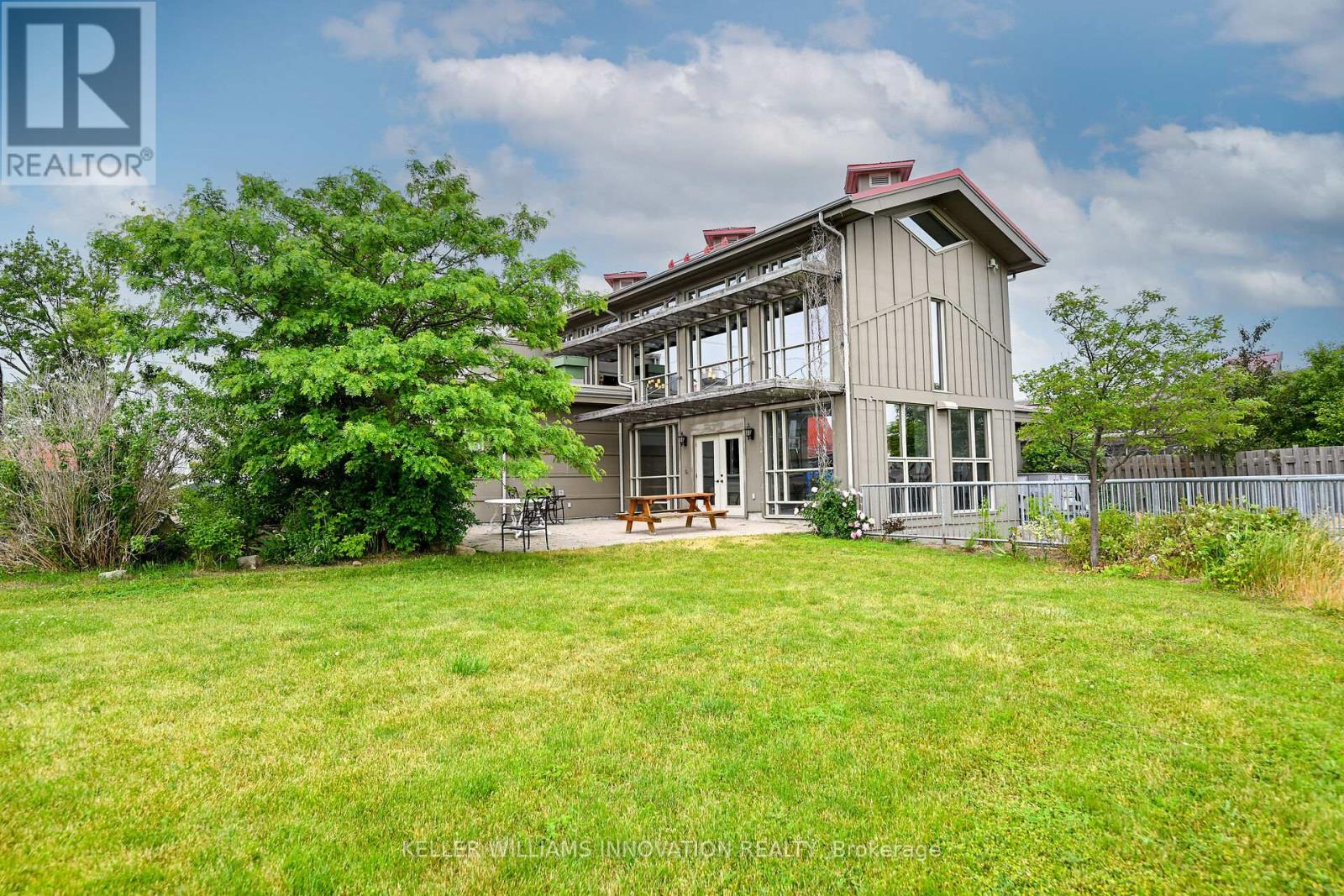 3749 Walker Road, Lincoln, Ontario  L0R 1B2 - Photo 4 - X12270980