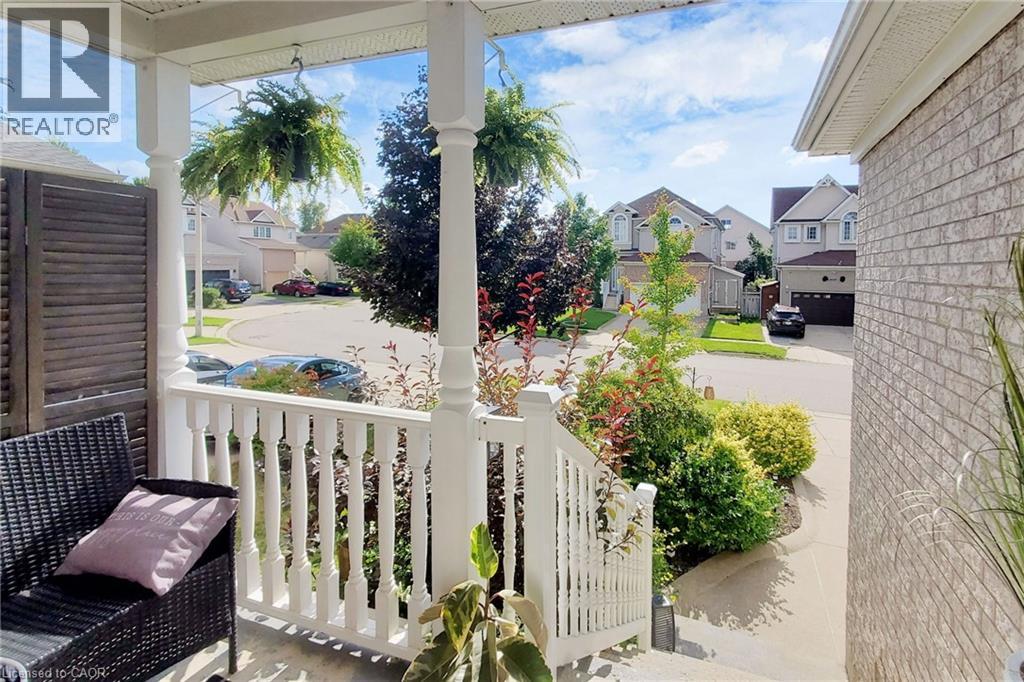 658 Mortimer Drive, Cambridge, Ontario  N3H 5R7 - Photo 3 - 40823017