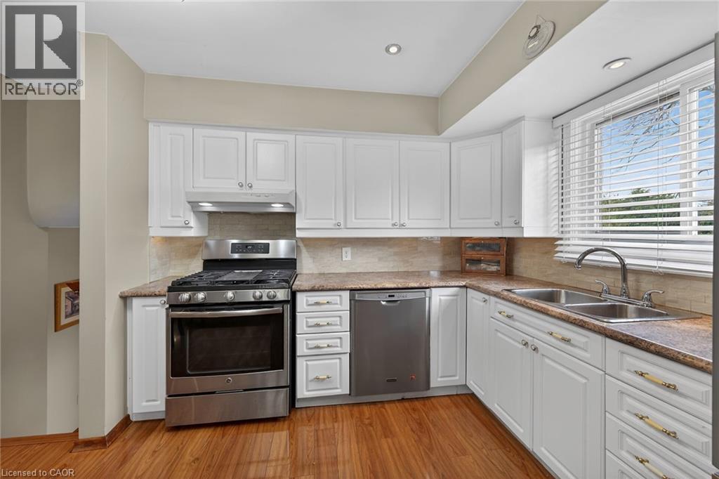 210 Columbia Drive, Hamilton, Ontario  L9C 3Y6 - Photo 18 - 40822775