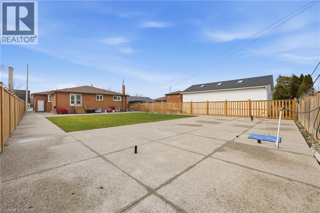 58 Kilbourn Avenue, Stoney Creek, Ontario  L8G 3E2 - Photo 45 - 40822677