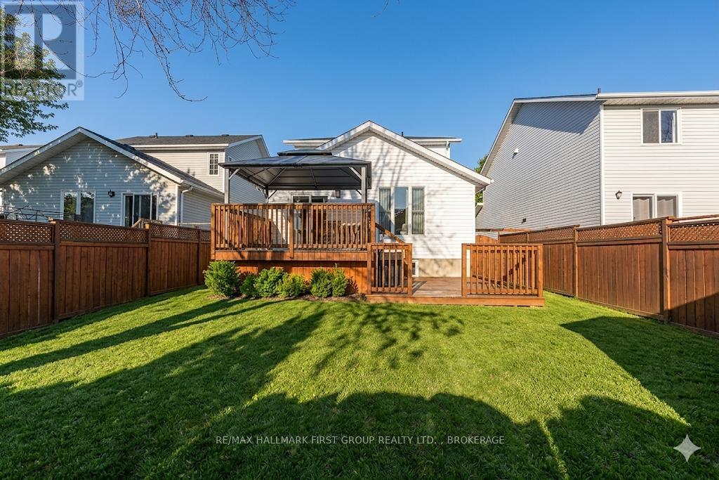 979 Rainbow Crescent, Kingston, Ontario  K7K 7J3 - Photo 2 - X13027228