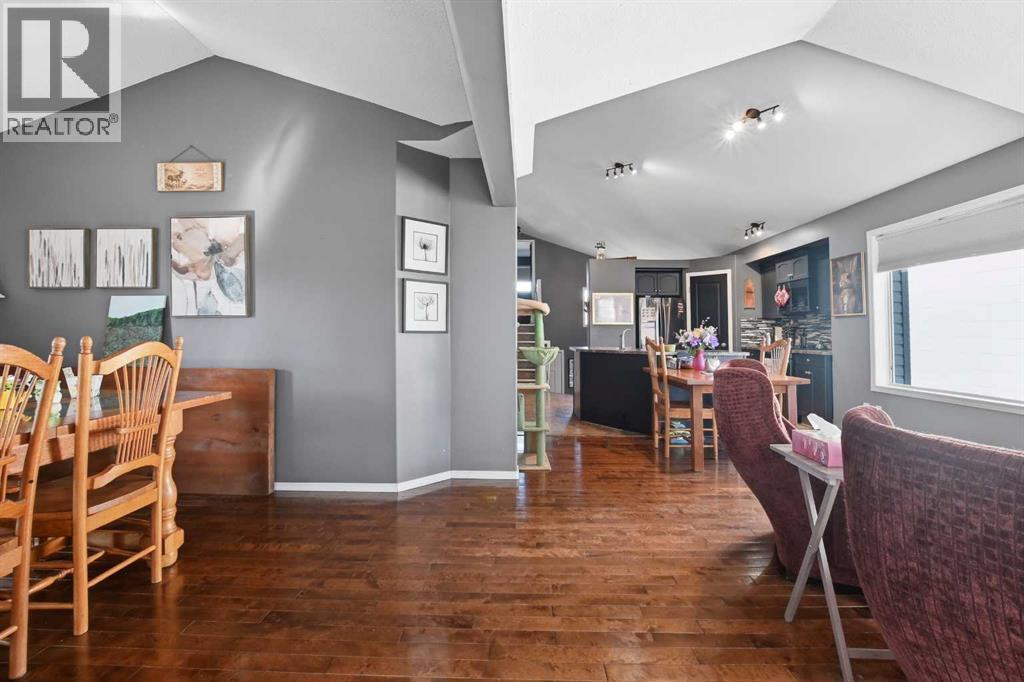 6827 59 St Close, Rocky Mountain House, Alberta  T4T 1V9 - Photo 11 - A2303349