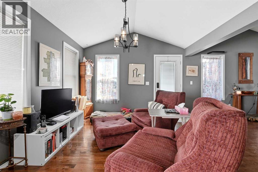 6827 59 St Close, Rocky Mountain House, Alberta  T4T 1V9 - Photo 8 - A2303349