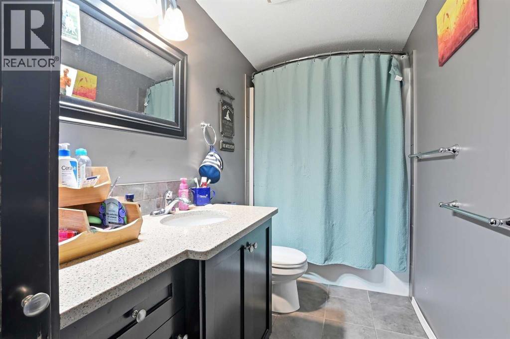 6827 59 St Close, Rocky Mountain House, Alberta  T4T 1V9 - Photo 16 - A2303349