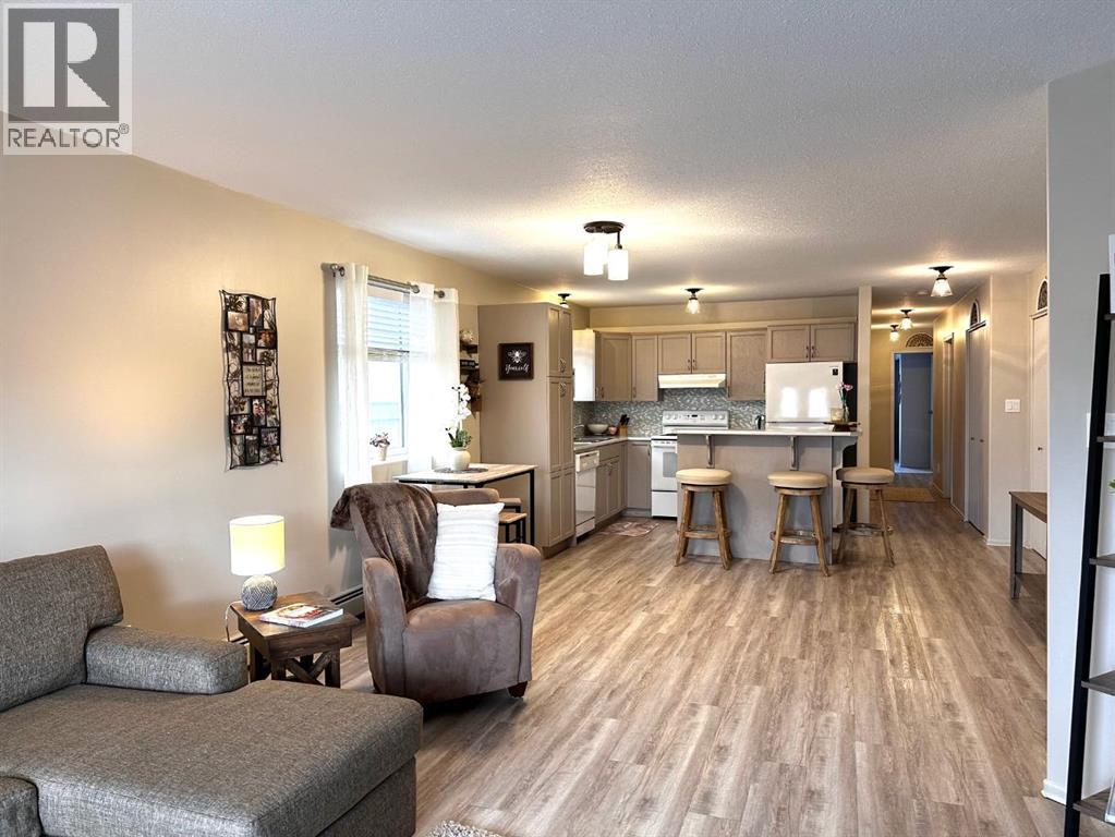 203, 4811 48 Street, Camrose, Alberta  T4V 1L4 - Photo 5 - A2303384