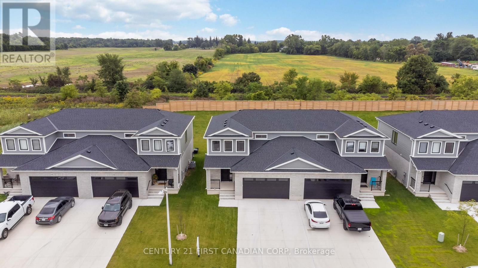 450 Main Street, Plympton-Wyoming, Ontario  N0N 1T0 - Photo 14 - X13027256