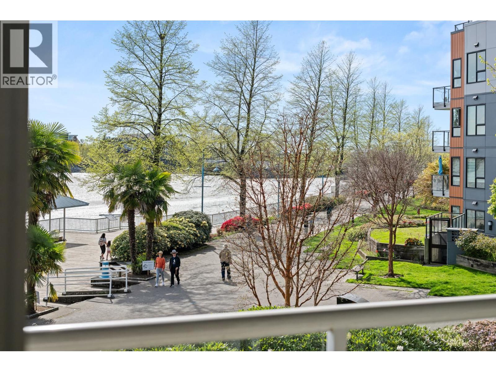 211 31 Reliance Court, New Westminster, British Columbia  V3M 6C6 - Photo 34 - R3114100