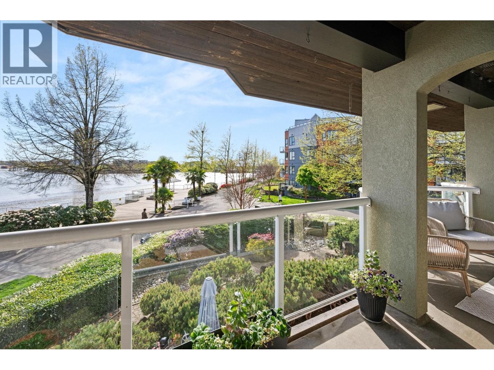 211 31 Reliance Court, New Westminster, British Columbia  V3M 6C6 - Photo 30 - R3114100