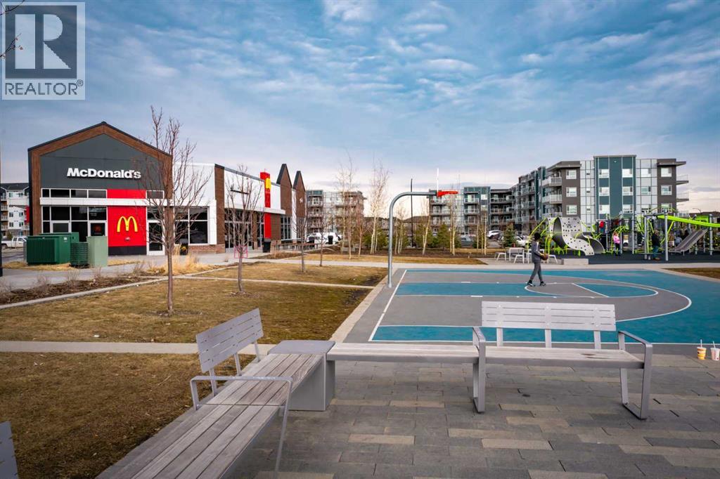 215, 40 Carrington Plaza N, Calgary, Alberta  T3P 1X7 - Photo 15 - A2301038