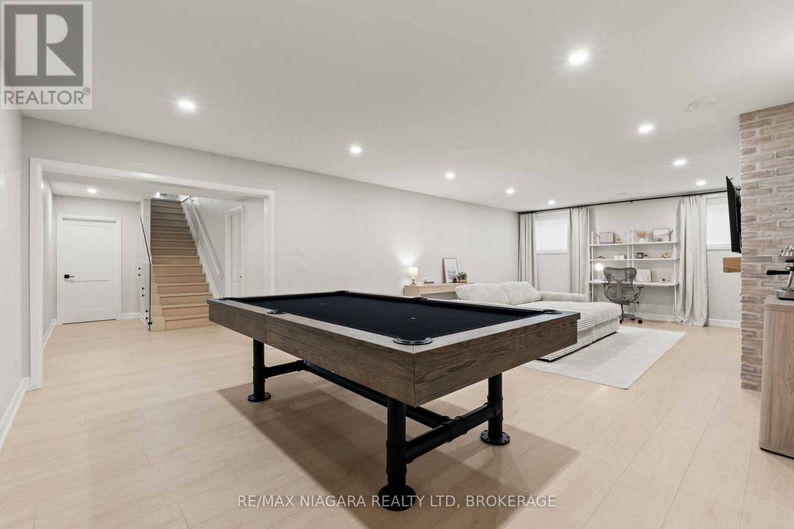 27 Maple Leaf Avenue S, Fort Erie, Ontario  L0S 1N0 - Photo 28 - X12812750