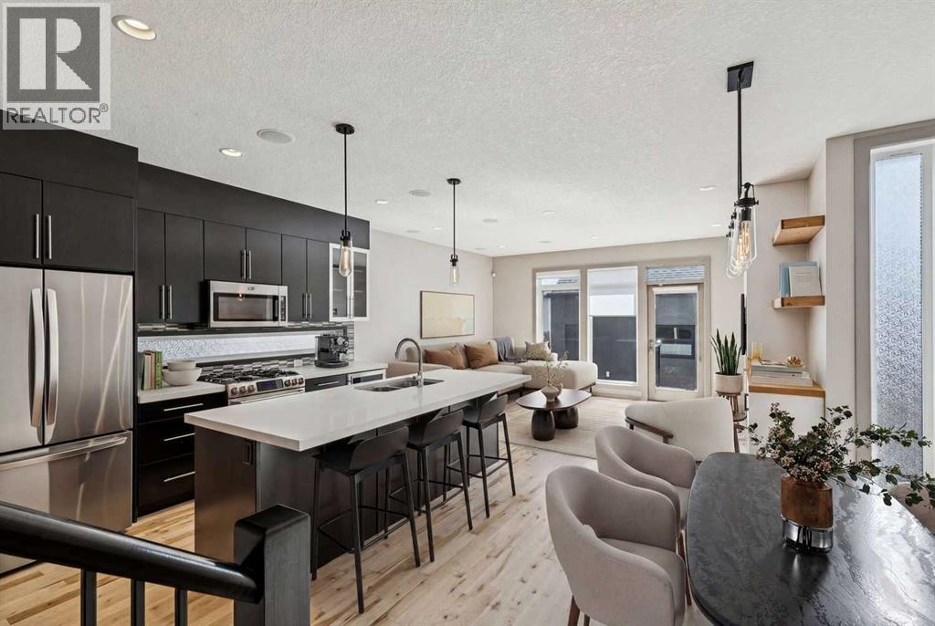 2011 48 Avenue SW, Calgary, Alberta  T2T 2T6 - Photo 4 - A2300707