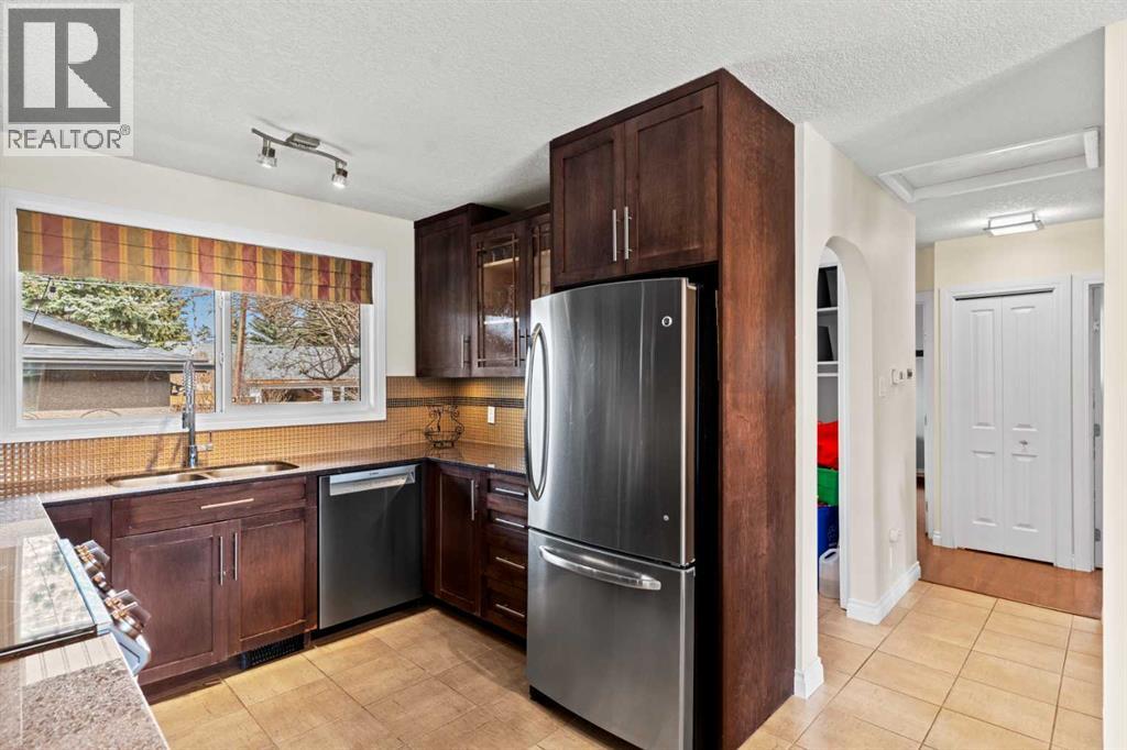 10311 Wapiti Drive Se, Calgary, Alberta  T2J 1J3 - Photo 8 - A2302569