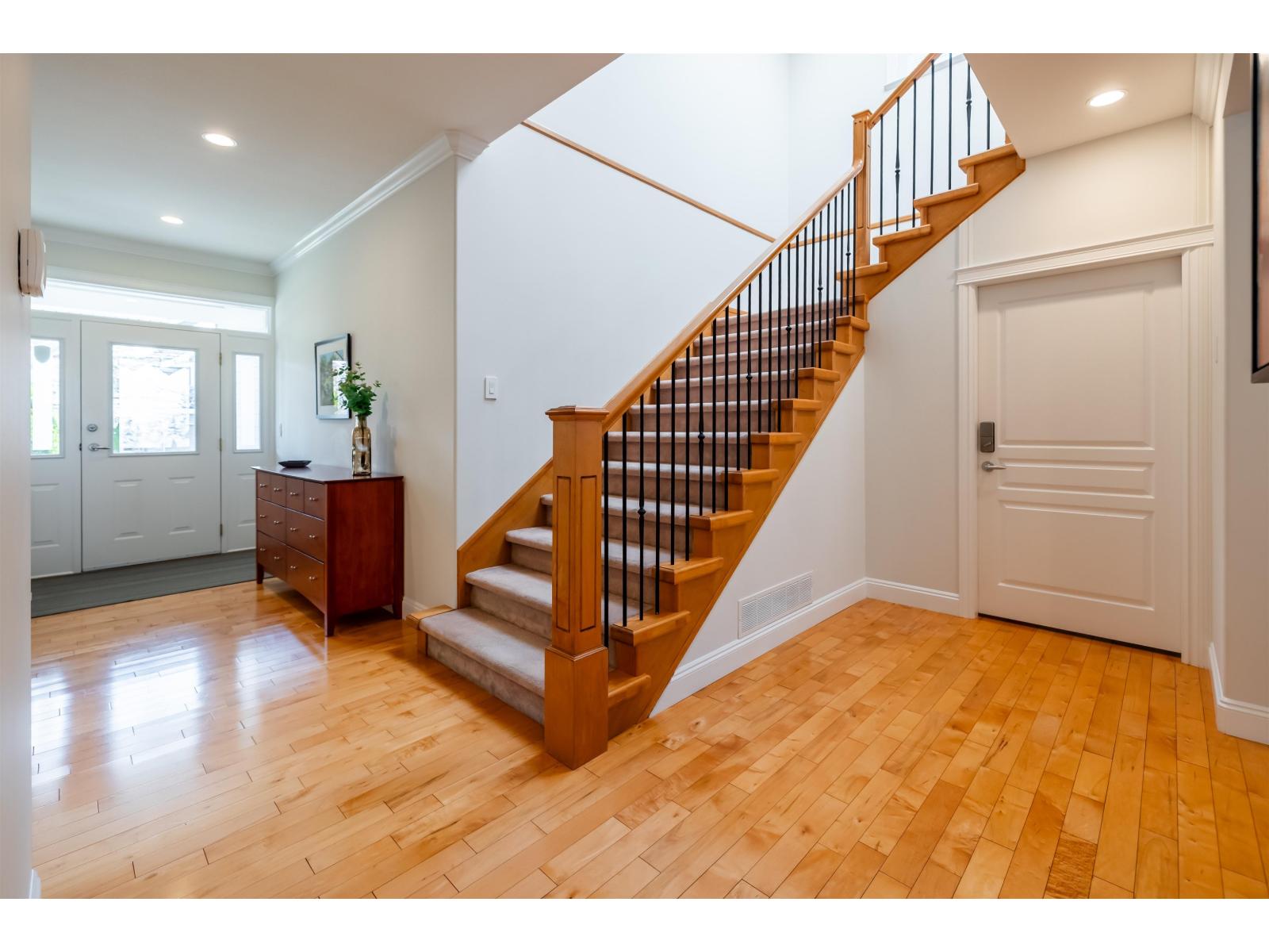 3545 149a Street, Surrey, British Columbia  V3Z 0T4 - Photo 2 - R3114265