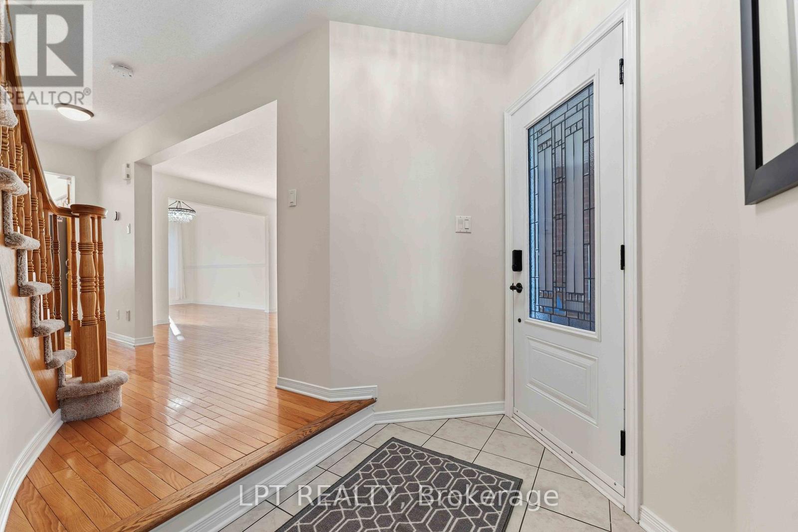 49 Pennard Way, Ottawa, Ontario  K1T 4C1 - Photo 4 - X13027224