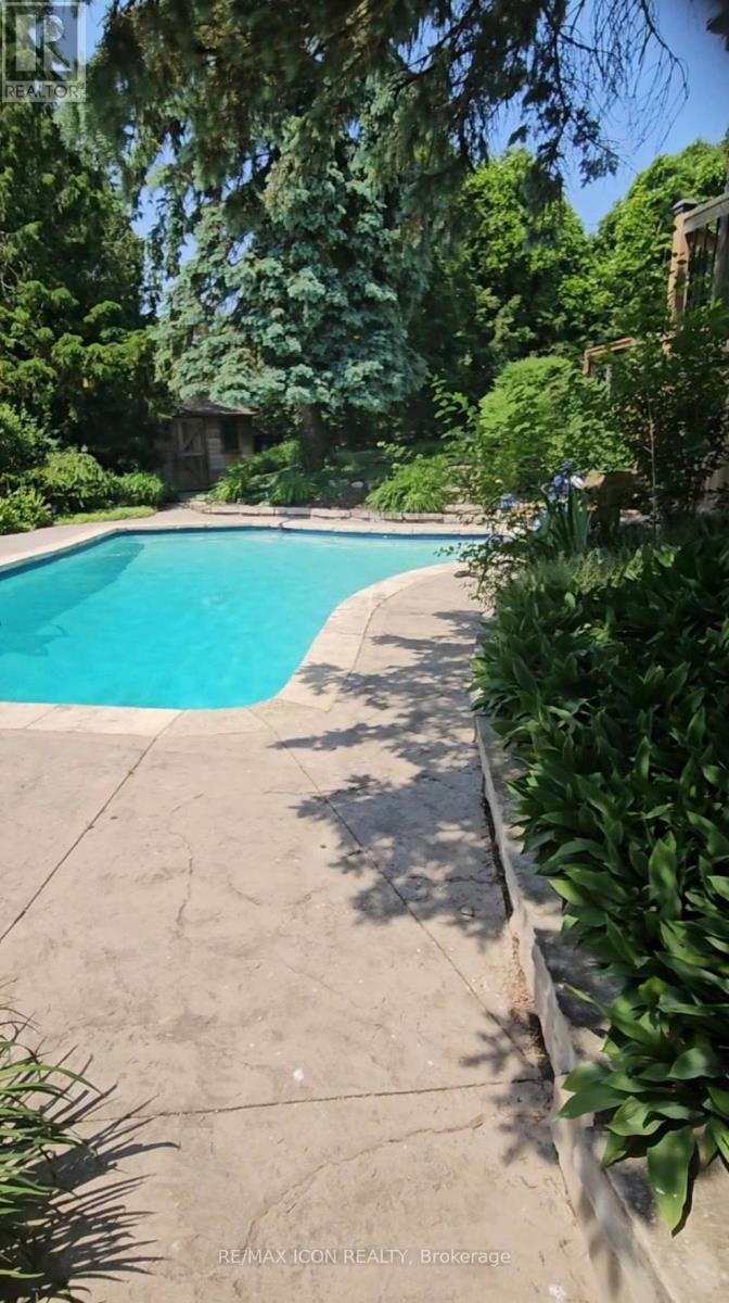 151 Brixham Crescent, London South, Ontario  N6K 1K9 - Photo 35 - X12697982