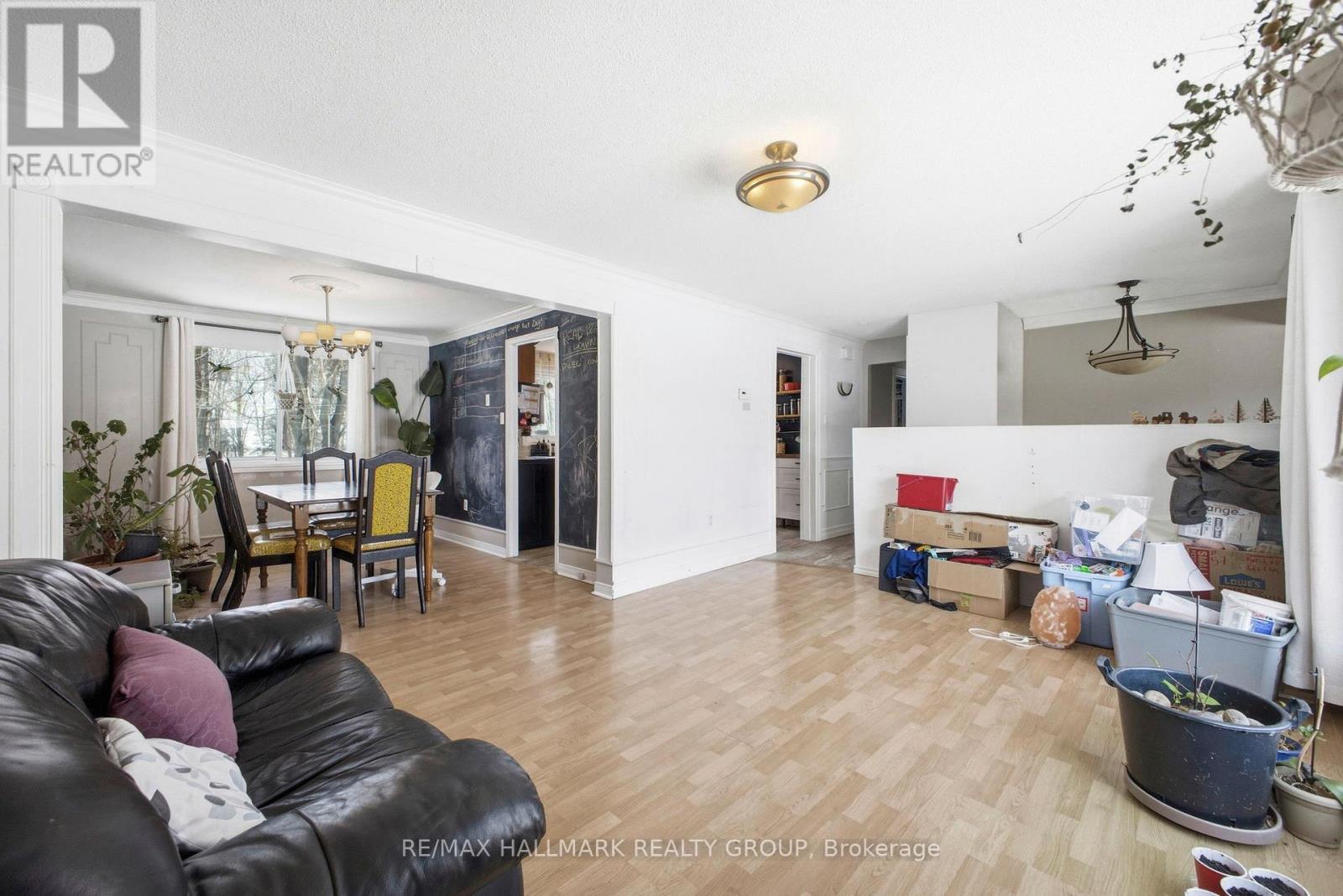 917 Du Castor Road, The Nation, Ontario  K0A 3C0 - Photo 18 - X12853810