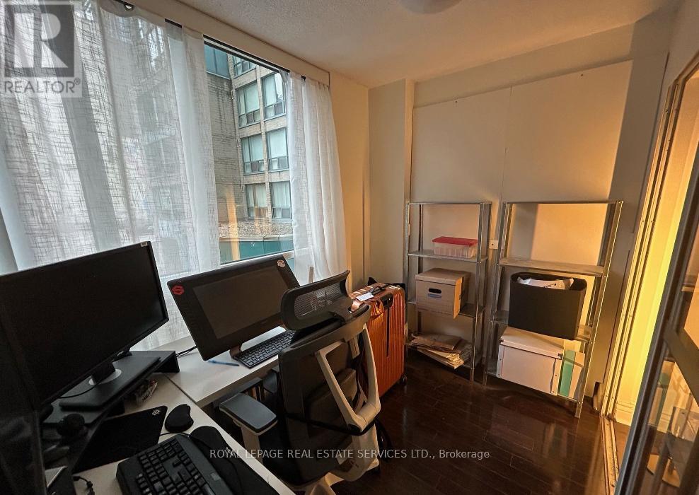208 - 92 King Street E, Toronto, Ontario  M5C 2V8 - Photo 9 - C13006666