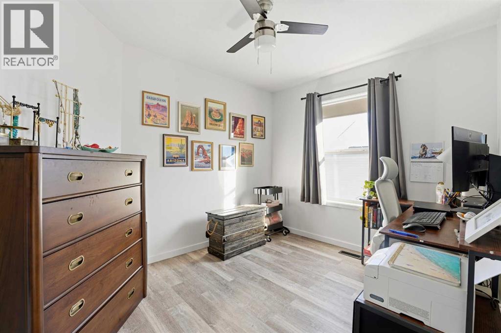 5807 44 Avenue, Rocky Mountain House, Alberta  T4T 0A1 - Photo 11 - A2283482