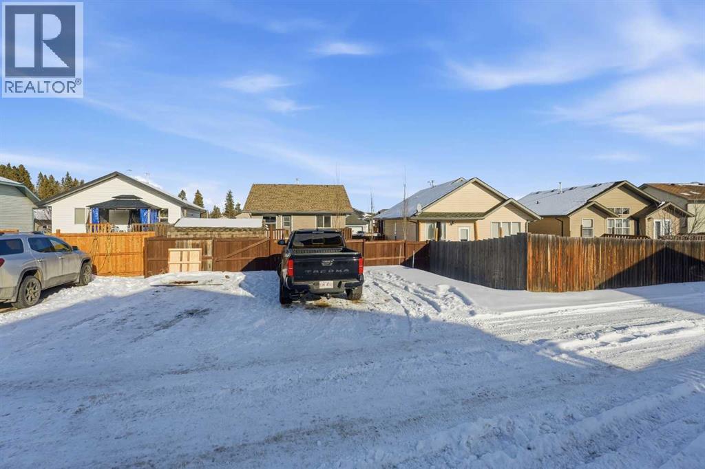 5807 44 Avenue, Rocky Mountain House, Alberta  T4T 0A1 - Photo 24 - A2283482