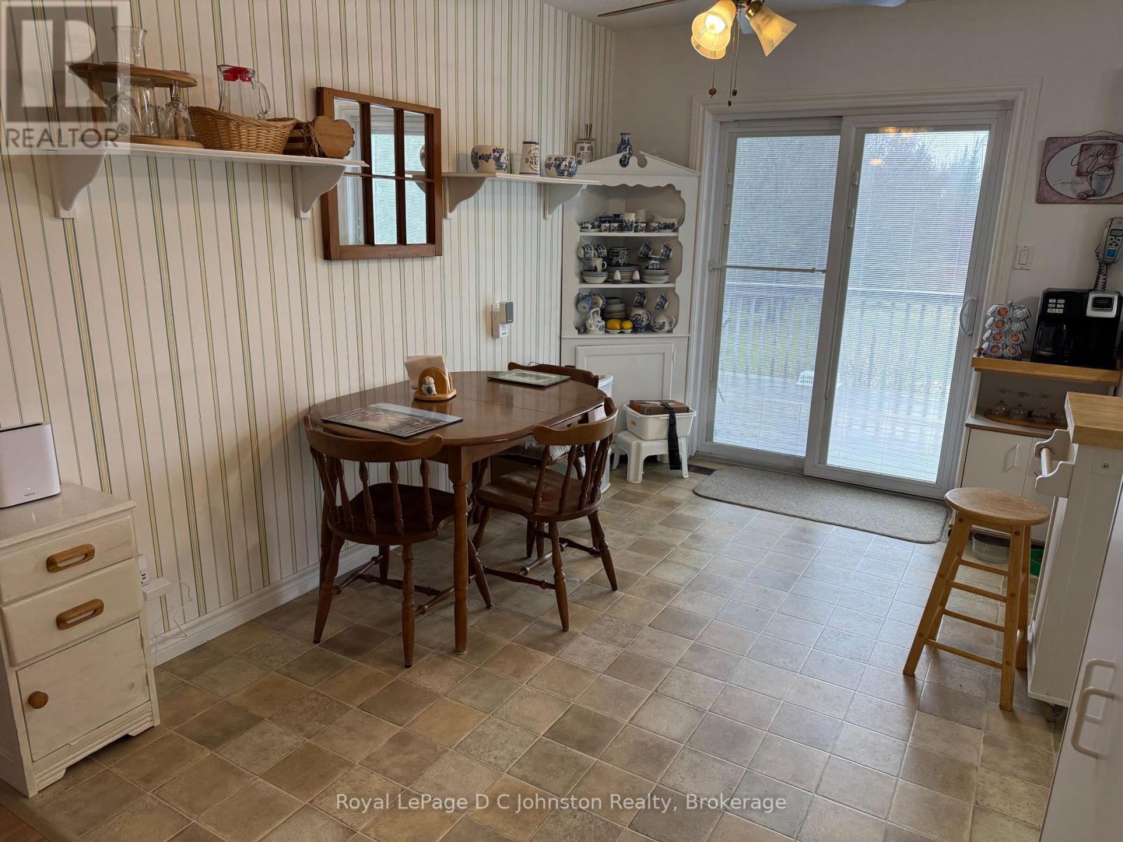 373 Carlisle Street, Saugeen Shores, Ontario  N0H 2L0 - Photo 5 - X13027198