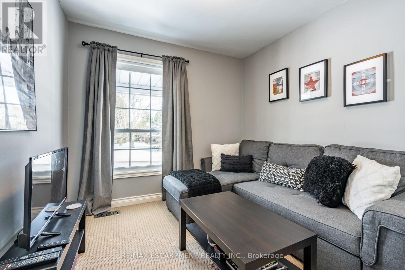 1 Acredale Drive, Hamilton, Ontario  L0R 1H2 - Photo 27 - X12780680