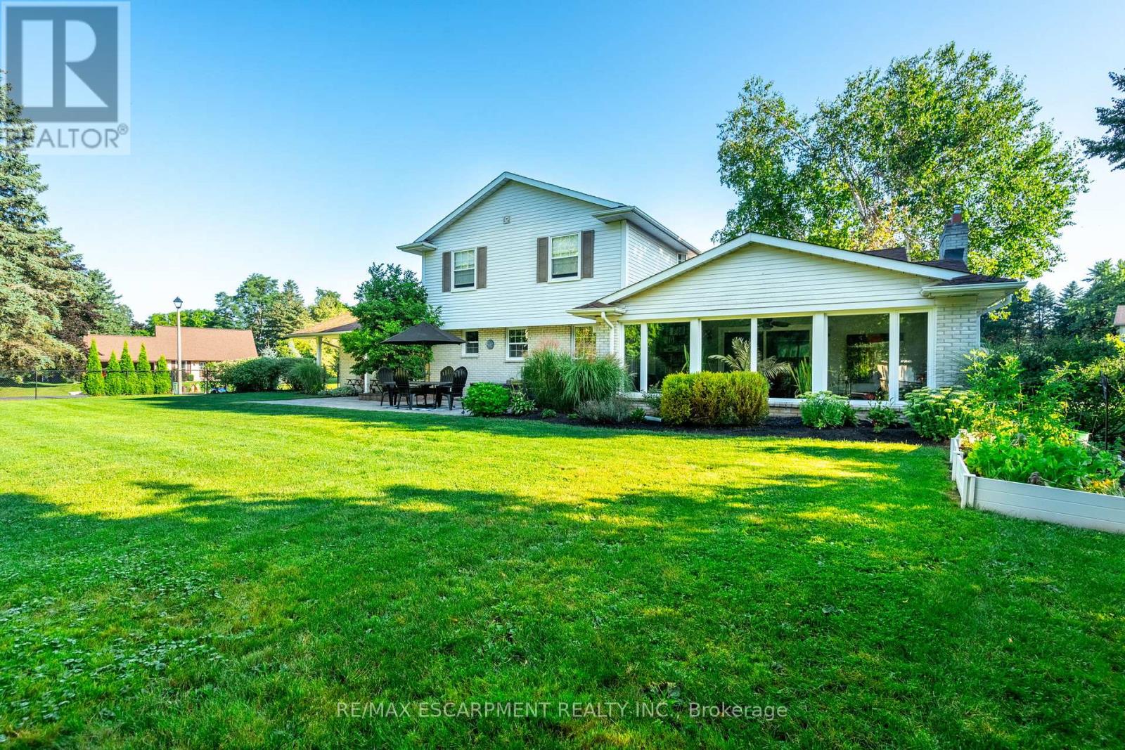 1 Acredale Drive, Hamilton, Ontario  L0R 1H2 - Photo 40 - X12780680