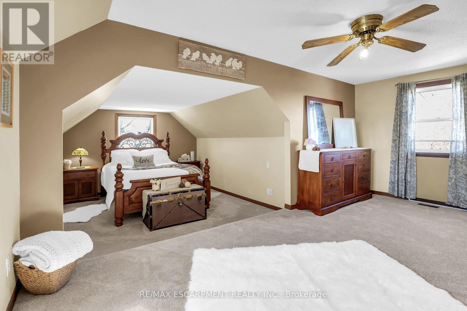 5001 Hillside Drive, Lincoln, Ontario  L3J 0L1 - Photo 19 - X12059898