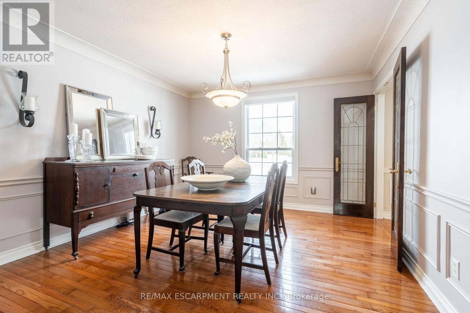 1 Acredale Drive, Hamilton, Ontario  L0R 1H2 - Photo 13 - X12780680